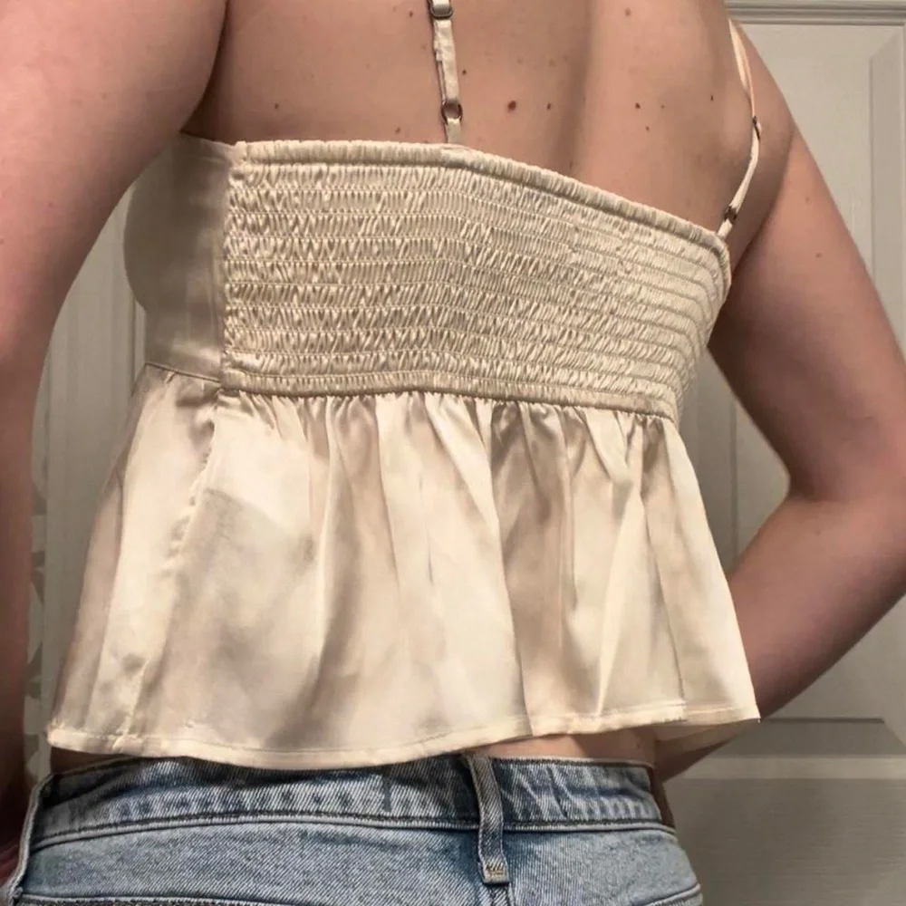 Hollister Sage Green Satin Top - Picture 7 of 7